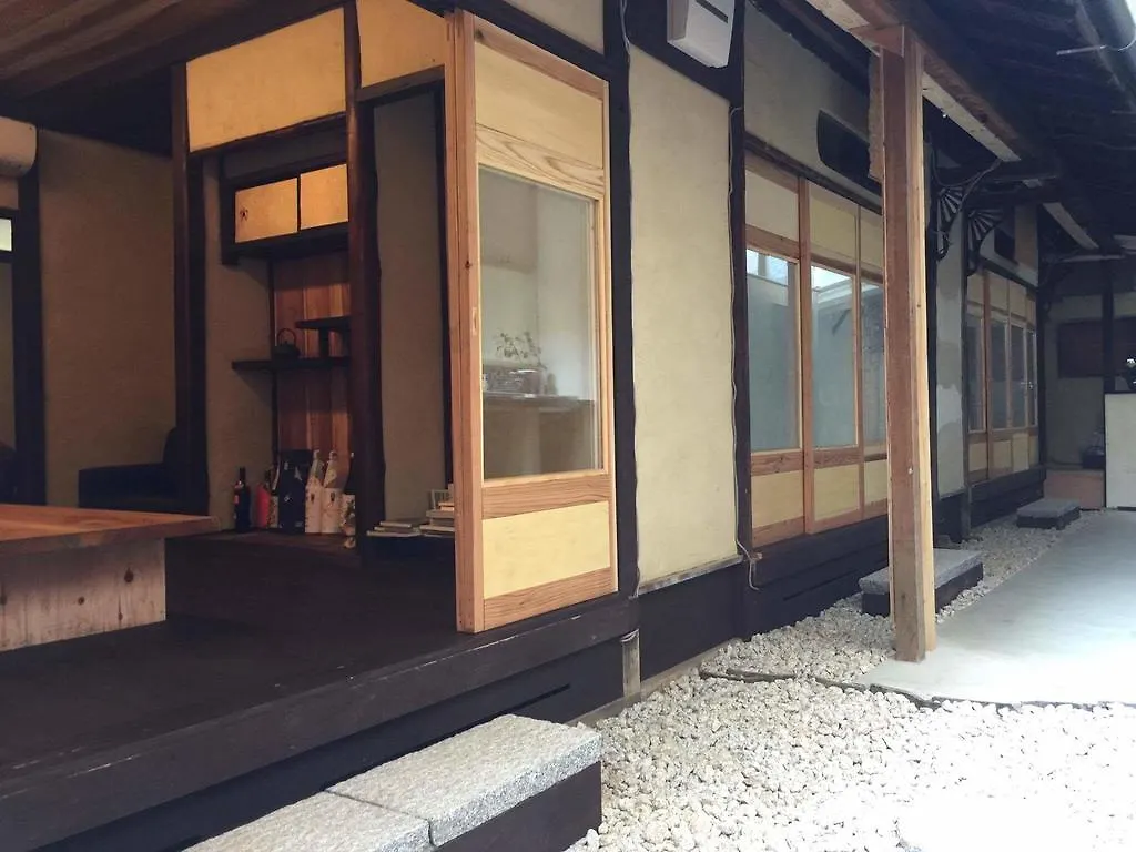 Kyoto Style Small Inn Iru